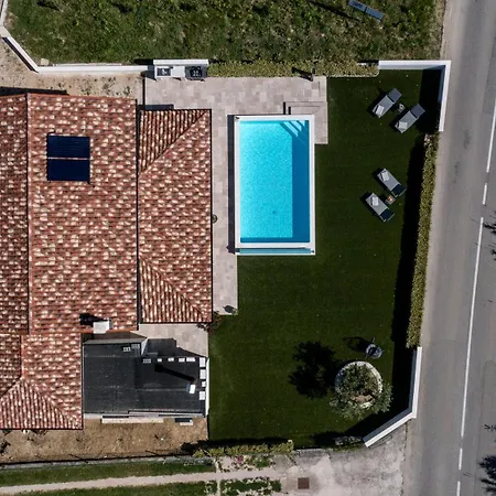 Apartma Stara Maslina * Rab Town