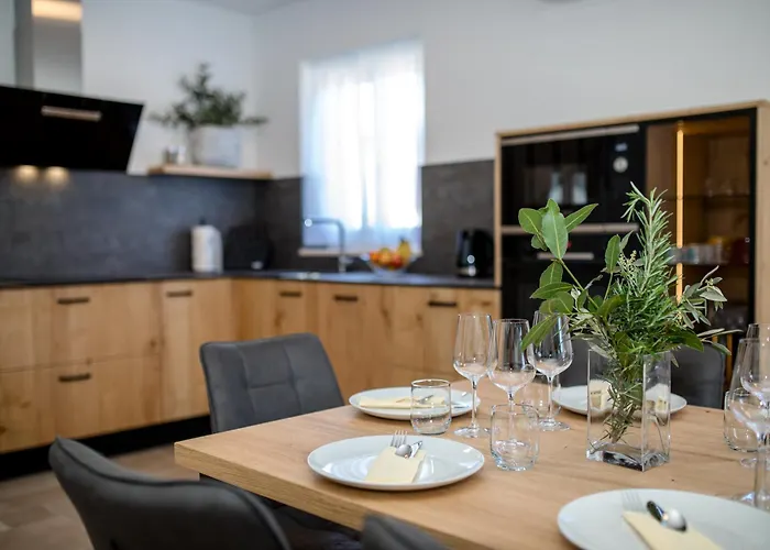 Apartma Stara Maslina Апартаменты Раб