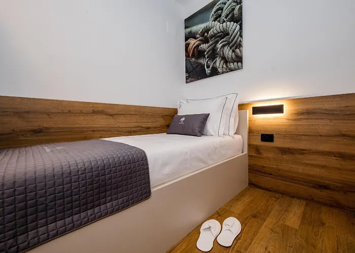 Apartma Stara Maslina Апартаменты Раб