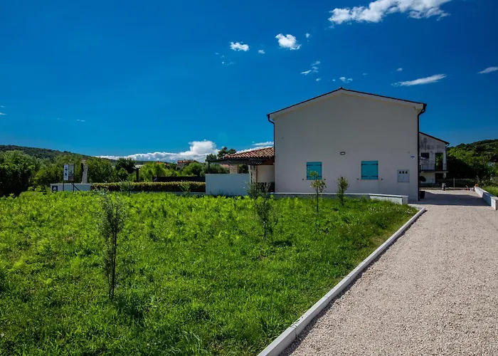 Apartma Stara Maslina * Rab Town