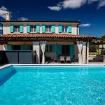 Apartma Stara Maslina Appartement