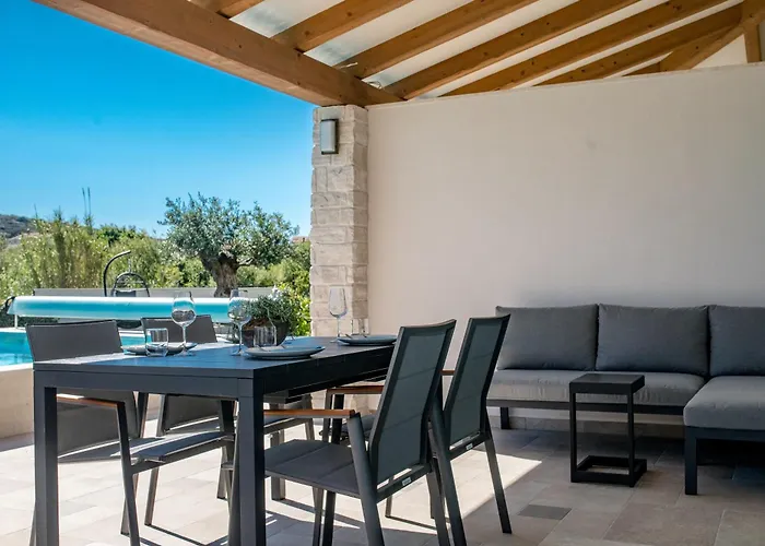 Apartma Stara Maslina Rab Town