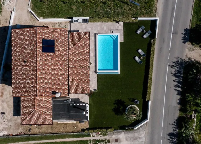 Apartma Stara Maslina * Rab Town